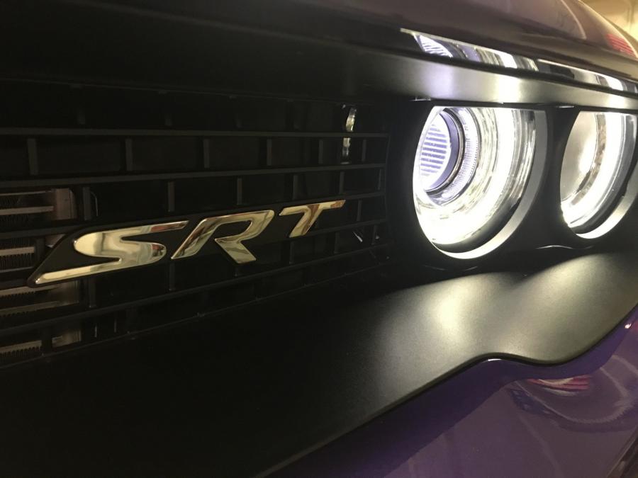 Логотип Dodge Challenger SRT Demon (LC) 2018 года  (фото 49 из 162)